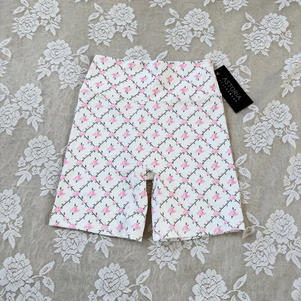 Astoria Activewear Pink Rose Floral Biker Shorts Size M NWT
